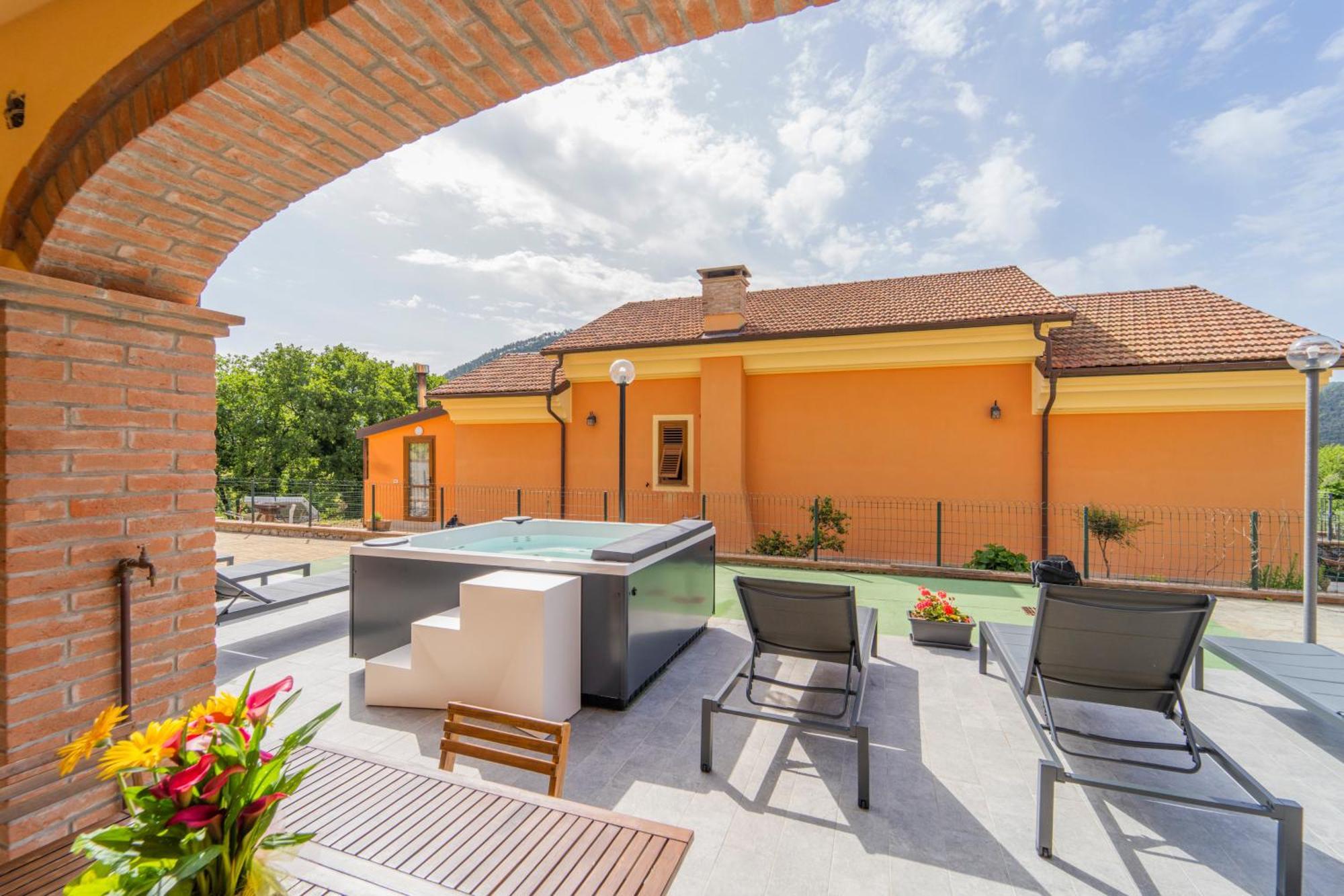 045B - Villetta Moderna 02-24E Con Vasca Idromassaggio In Giardino, Solo 15 Minuti Da Mare E Spiaggia - Posto Auto Gratuito San Lazzaro  Zewnętrze zdjęcie