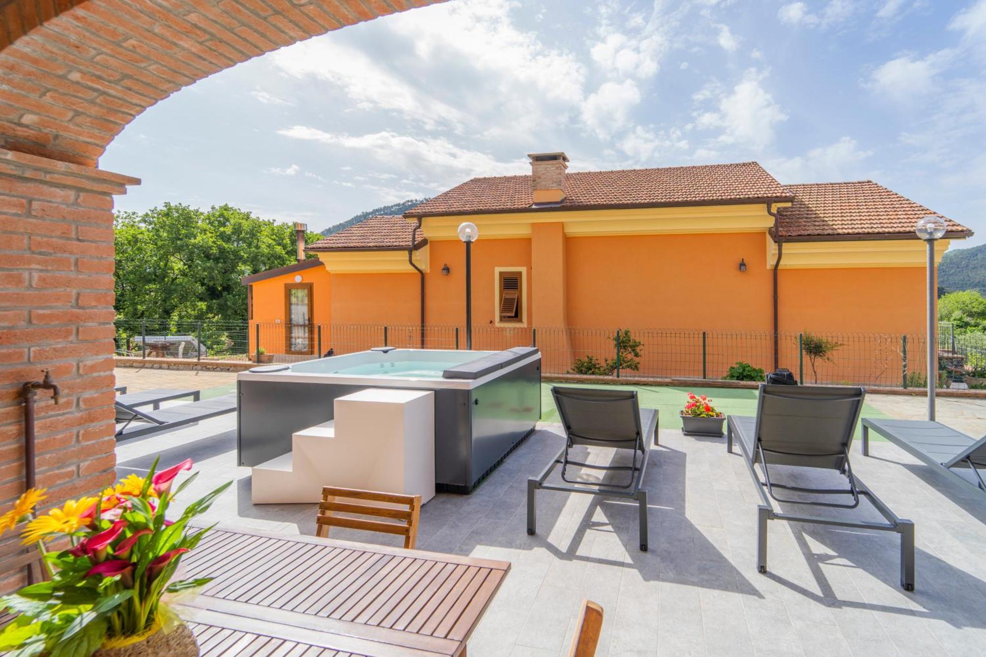 045B - Villetta Moderna 02-24E Con Vasca Idromassaggio In Giardino, Solo 15 Minuti Da Mare E Spiaggia - Posto Auto Gratuito San Lazzaro  Zewnętrze zdjęcie